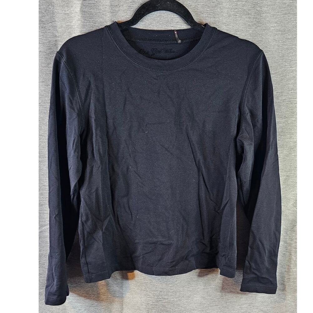 One Girl Who Womans Black Stretch Long Sleeve Shirt Sz Med